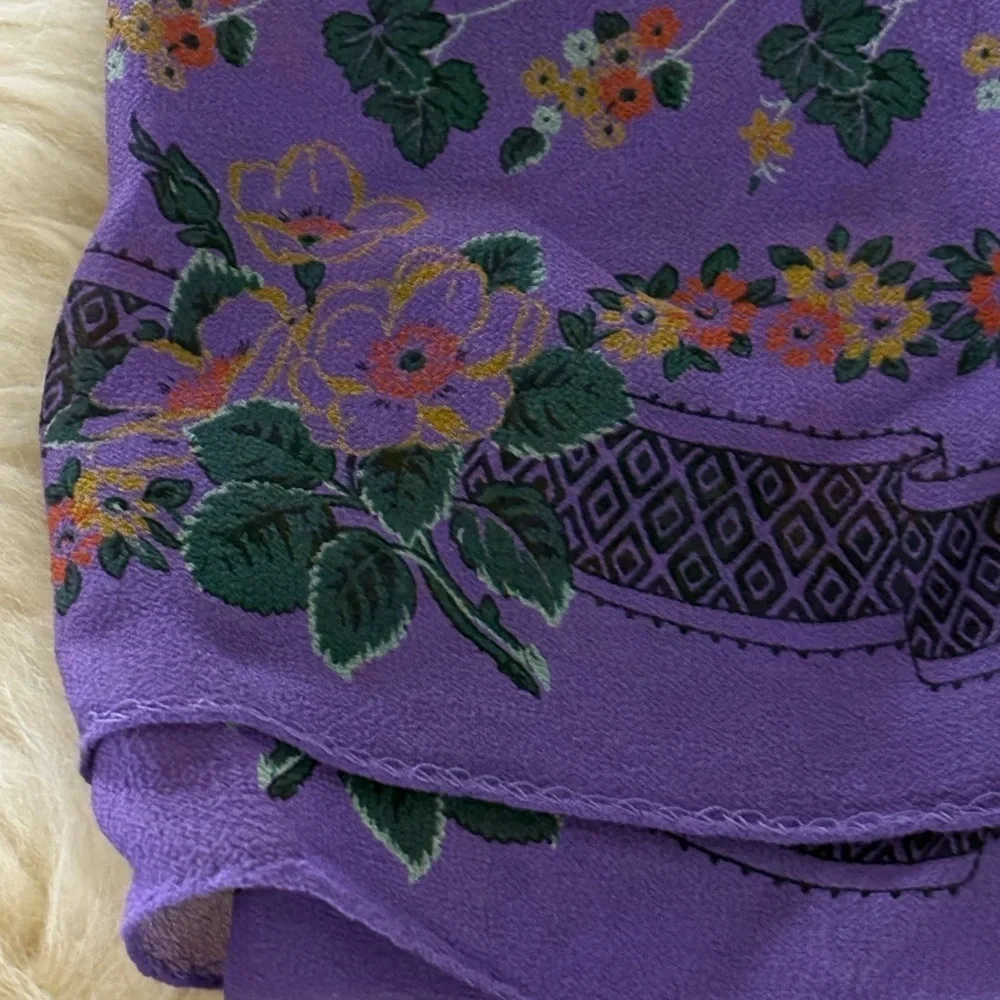 Gorgeous Silk Deep Purple Floral Vintage Scarf